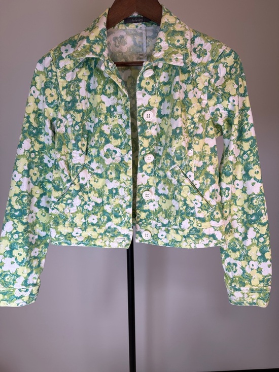 Liz Claiborne Jackets & Blazers - Liz Claiborne Green and White Floral Cotton-Blend Jacket | Size 4